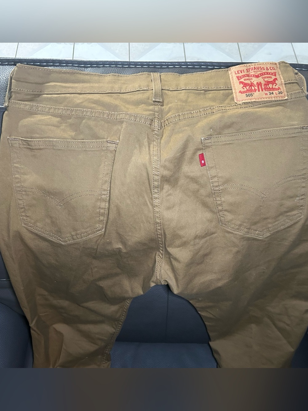 Levi's Straight Men's Jeans in Khaki Brown